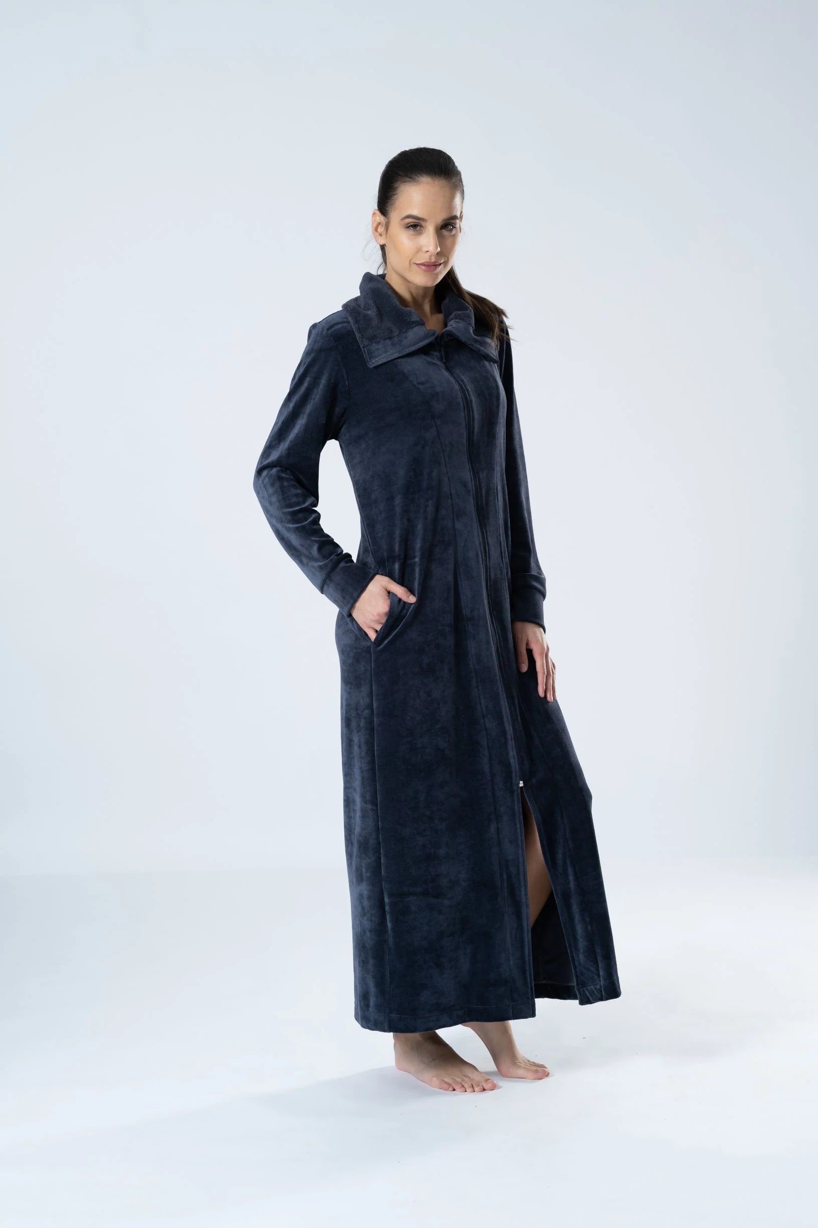 Belmanetti Bamboo Niki Long Zip Robe