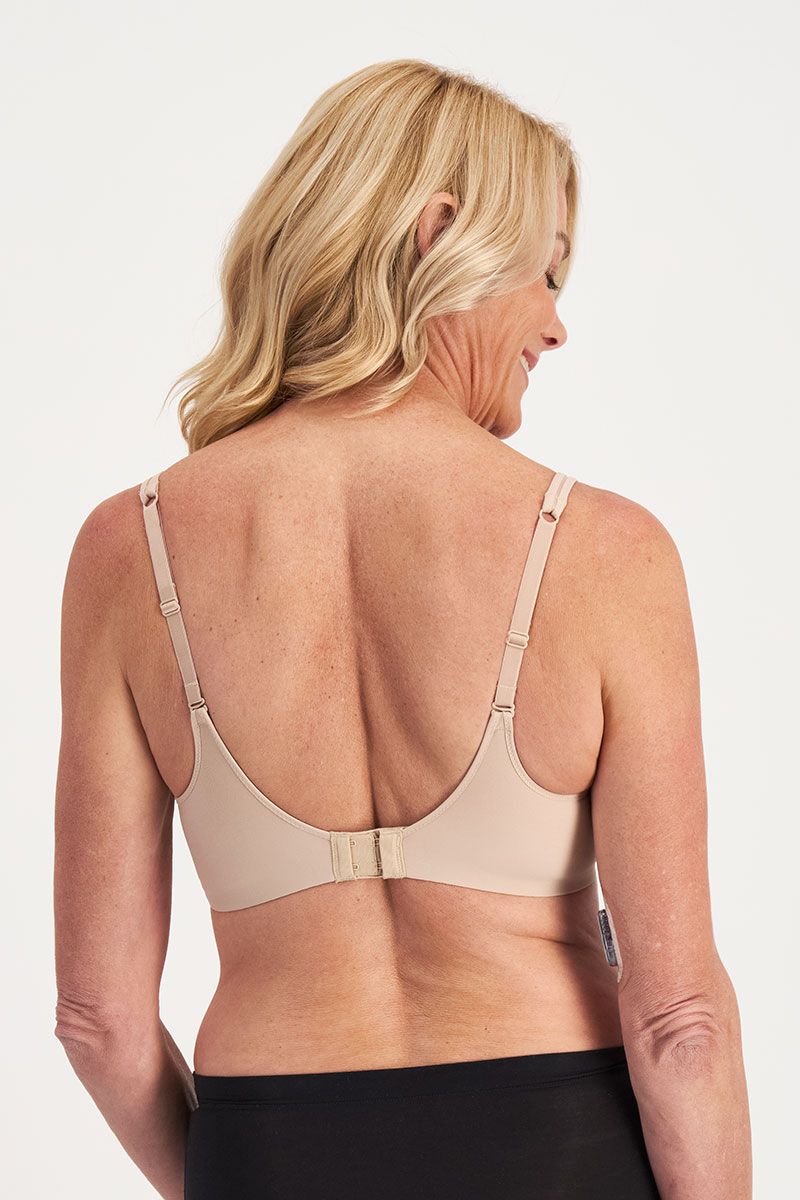 Playtex Ultralight Illusion Bra