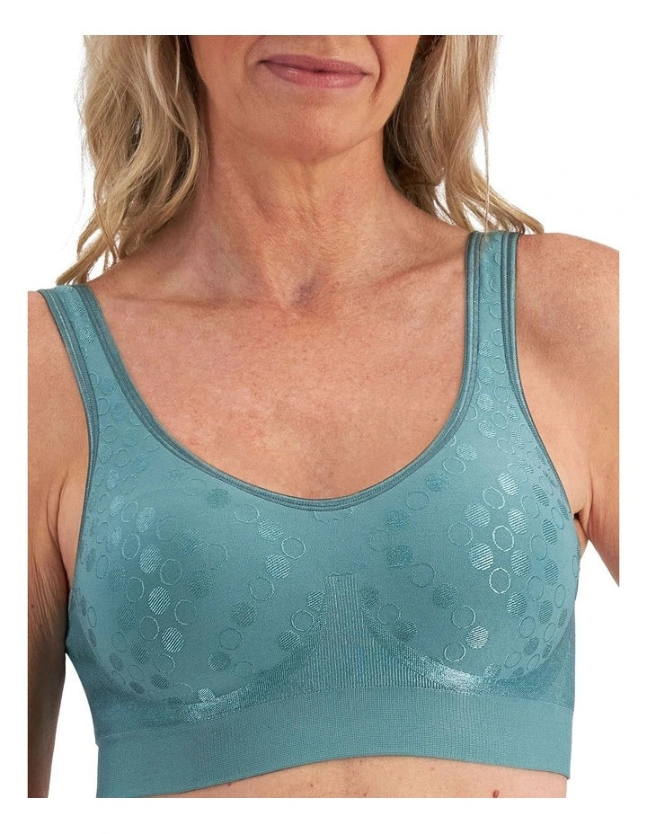 Playtex Flex Fit Contour Wirefree Bra