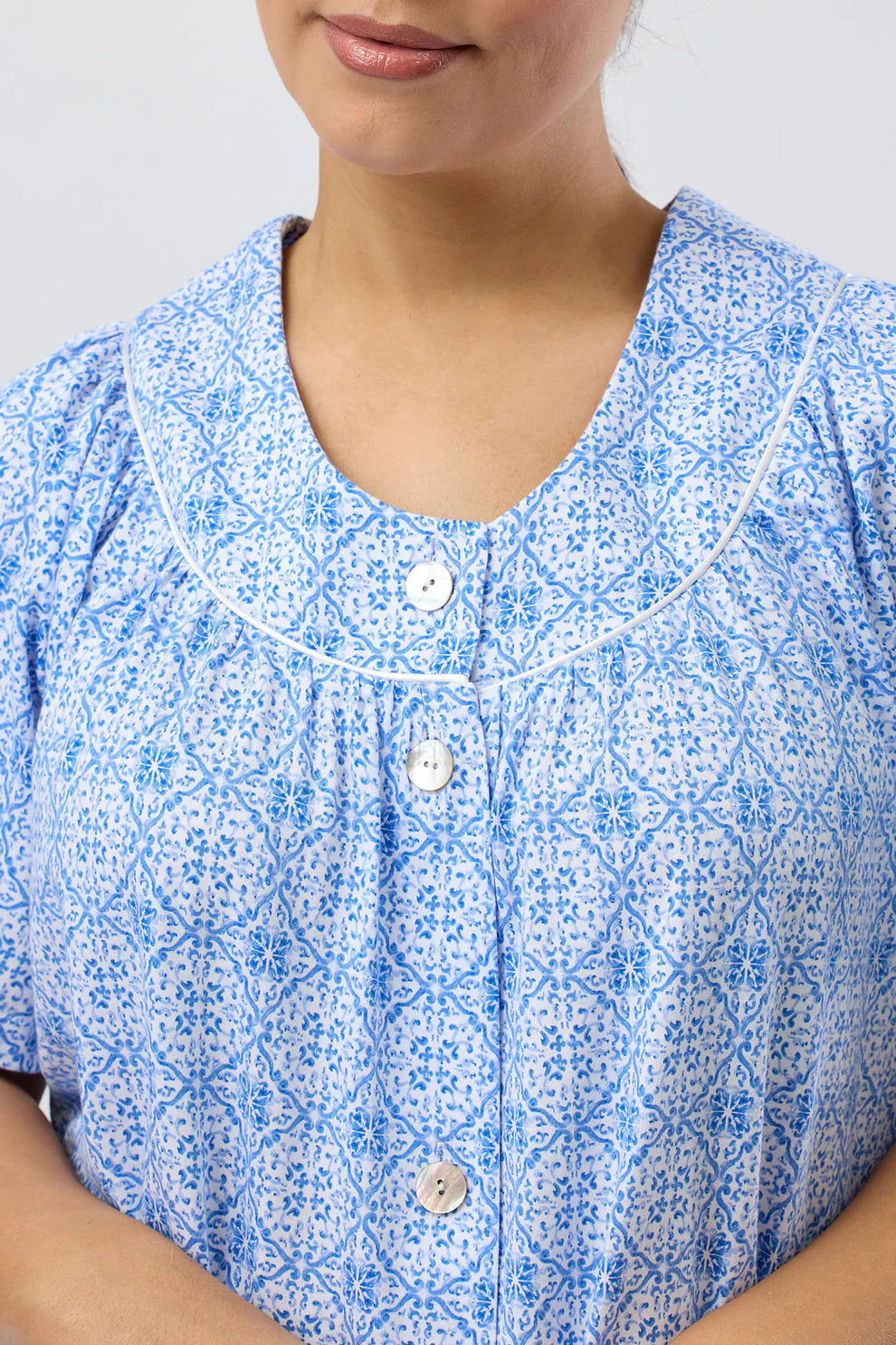 Schrank Baroque Brunch Coat