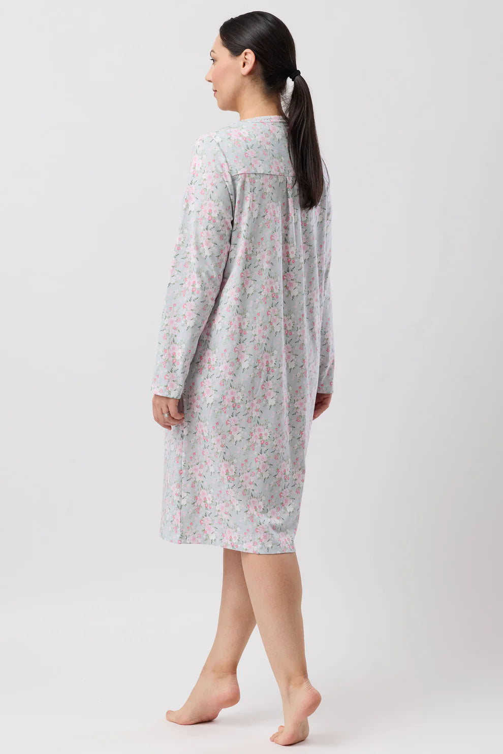 Schrank Bouquet Crochet Nightie