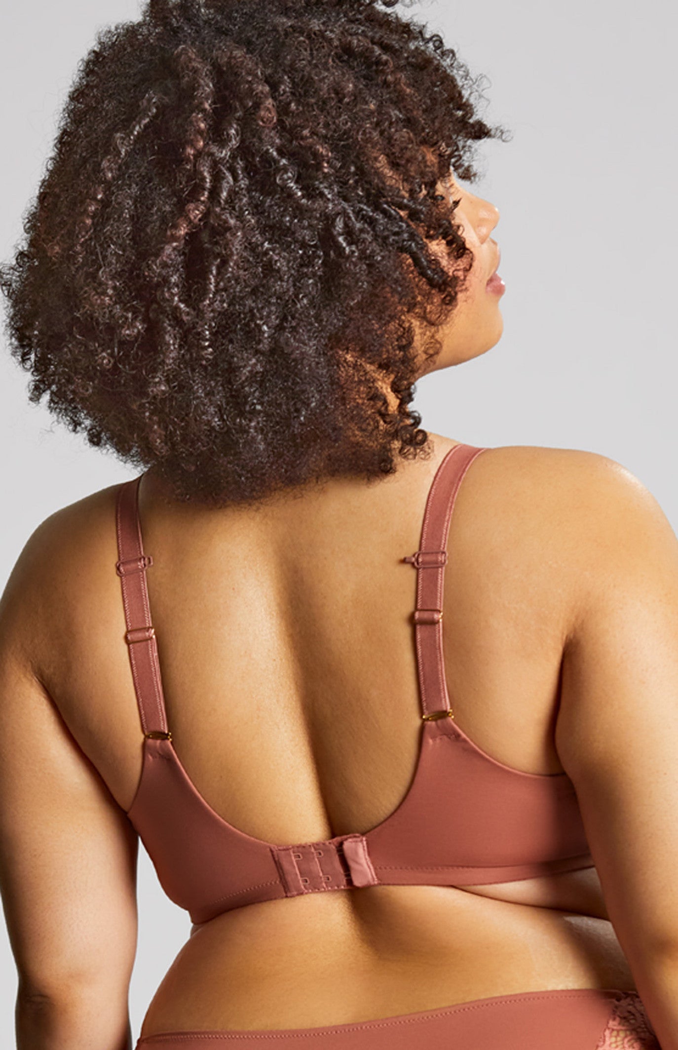 Sculptresse Estel Plunge Bra