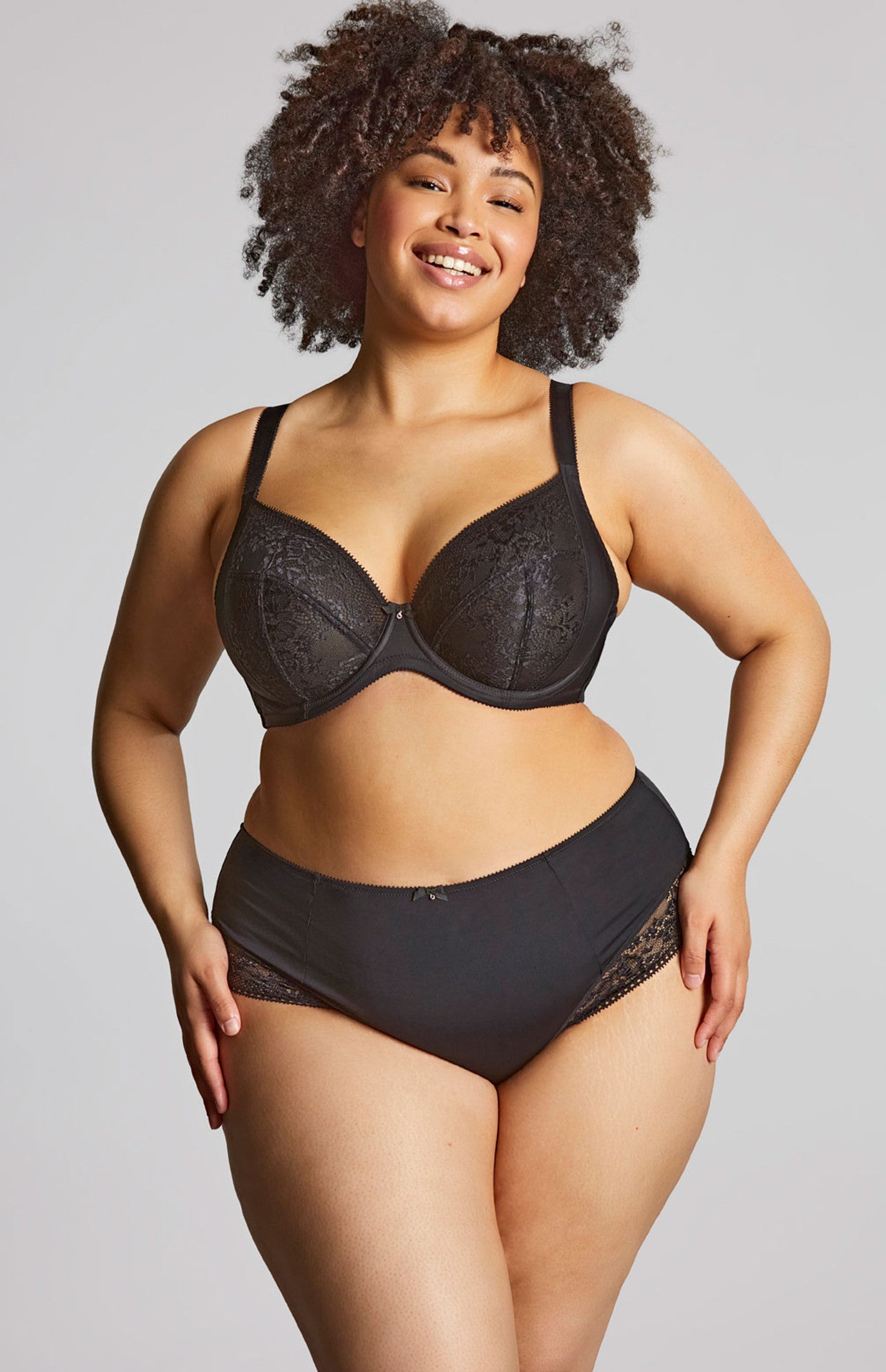 Sculptresse Roxie Plunge Bra