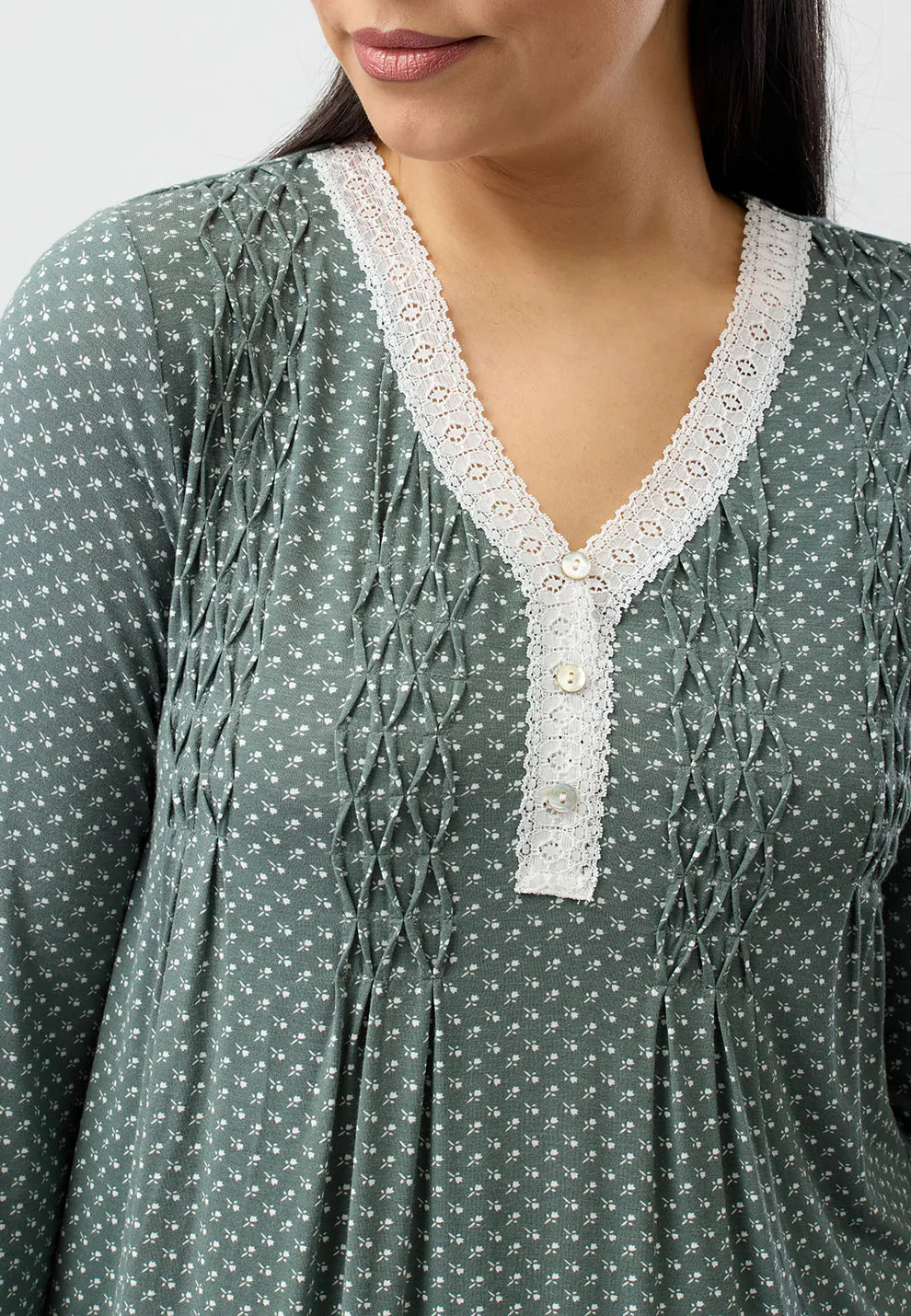 Yuu Tulip Smocking Nightie