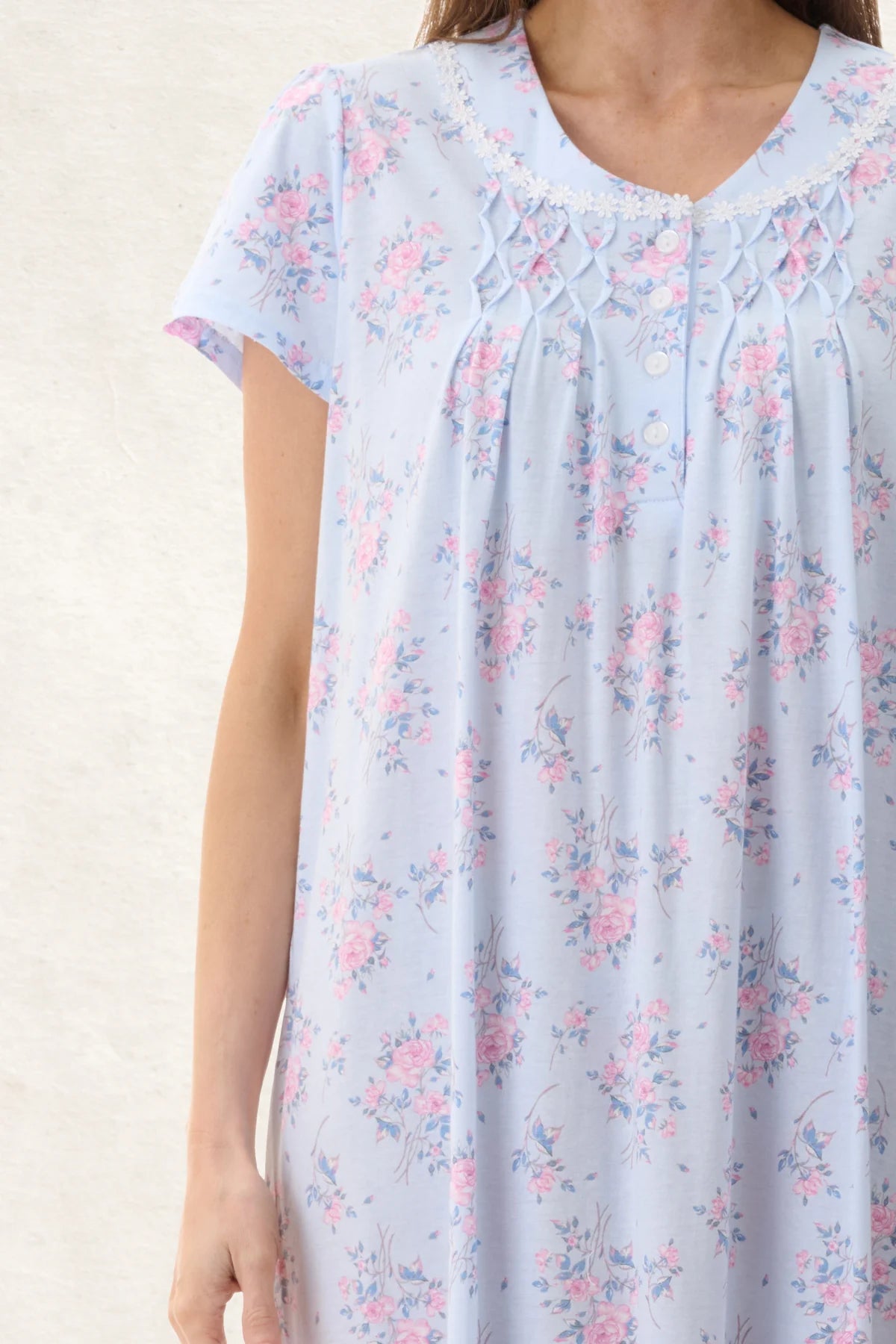 Givoni Kym Short Sleeve Mid Length Nightie