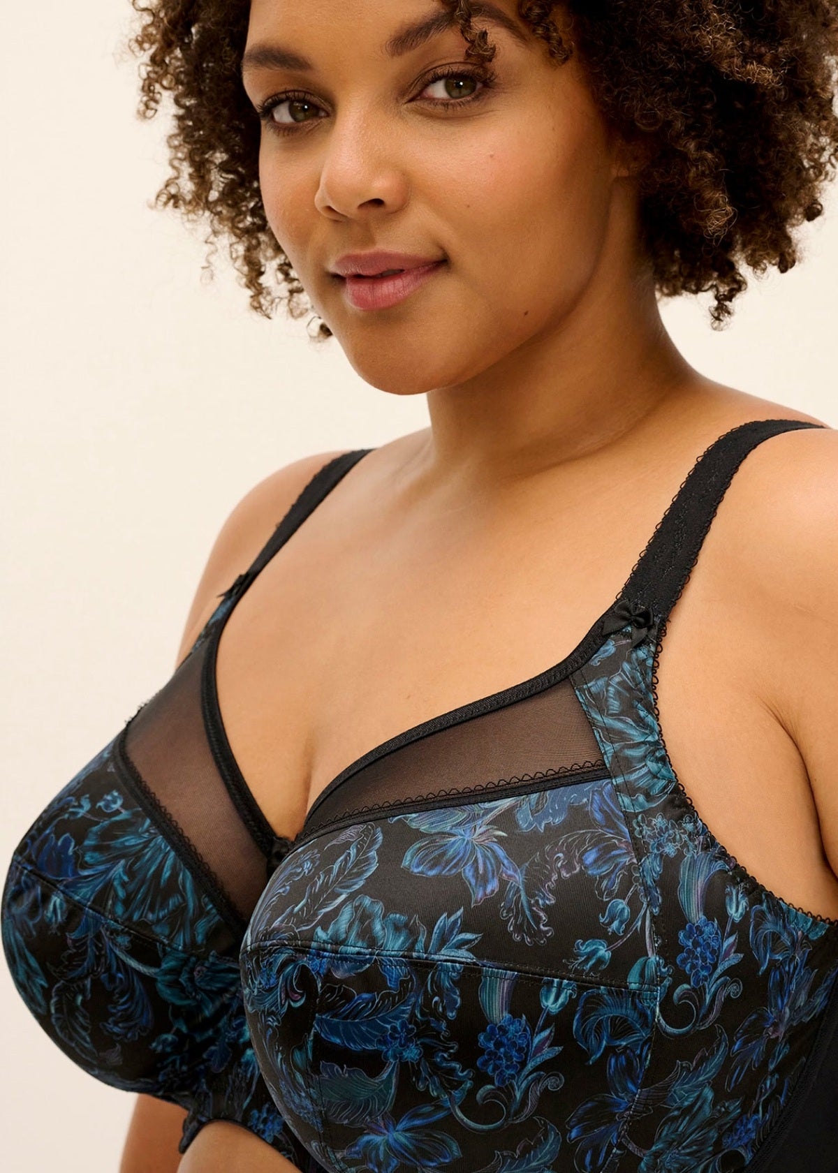 Goddess Kayla Banded Bra