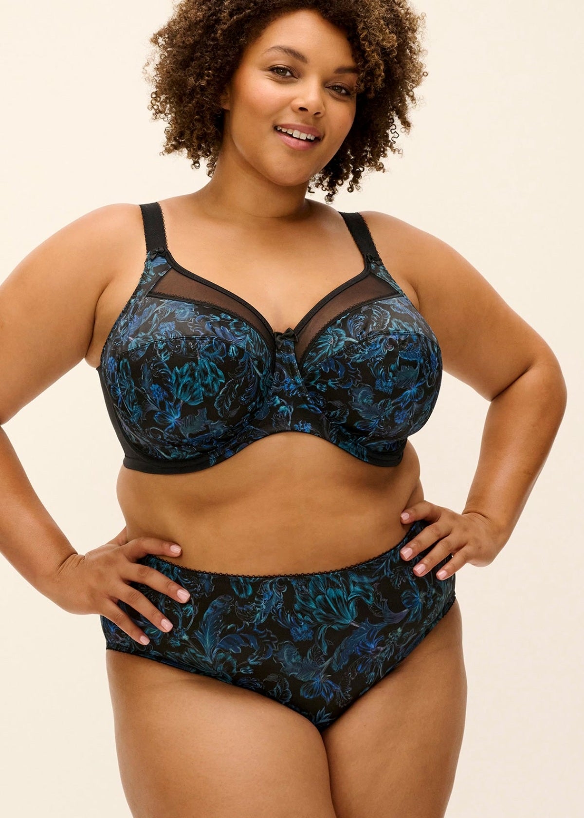 Goddess Kayla Banded Bra