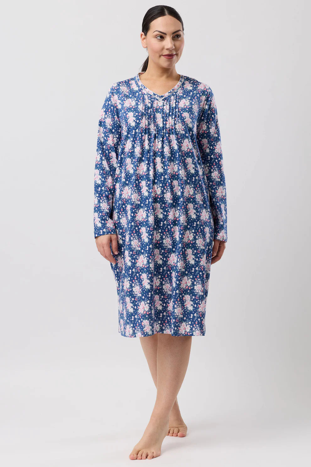 Schrank Bouquet Crochet Nightie