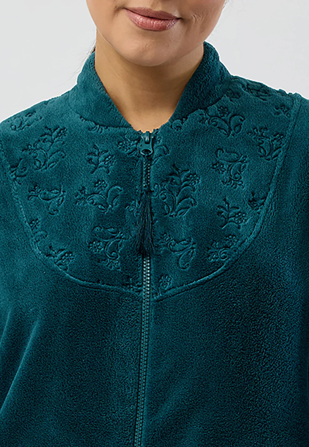 Schrank Zip Embroidered Gown